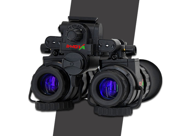 High Performance Gen2+ IIT FOM1600 White Phosphor PVS-31 Night Vision Binocular