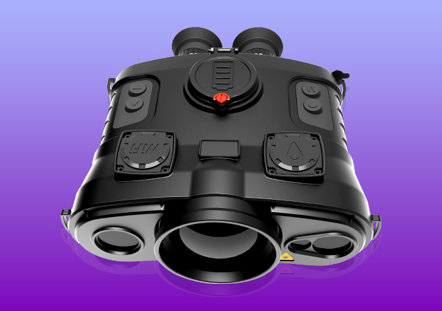 What is the principle of thermal imaging technology in night vision devices?