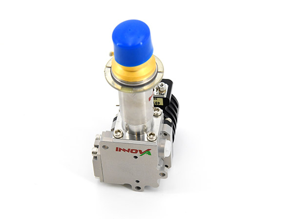 640×512 MWIR FPA Detector Module