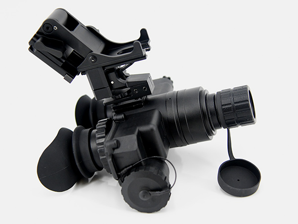 Night Vision Goggles PVS-7